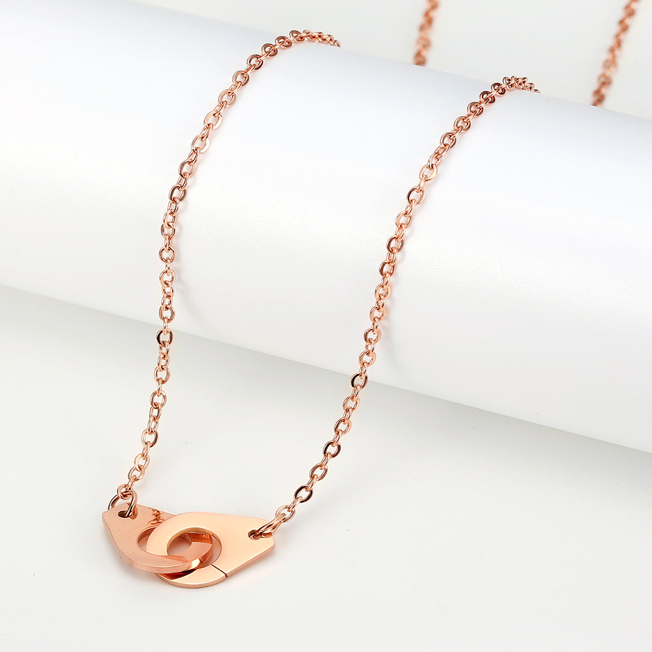 Minimalist Double-Ring Handcuff Pendant Necklace, Personalized Hip-Hop Style