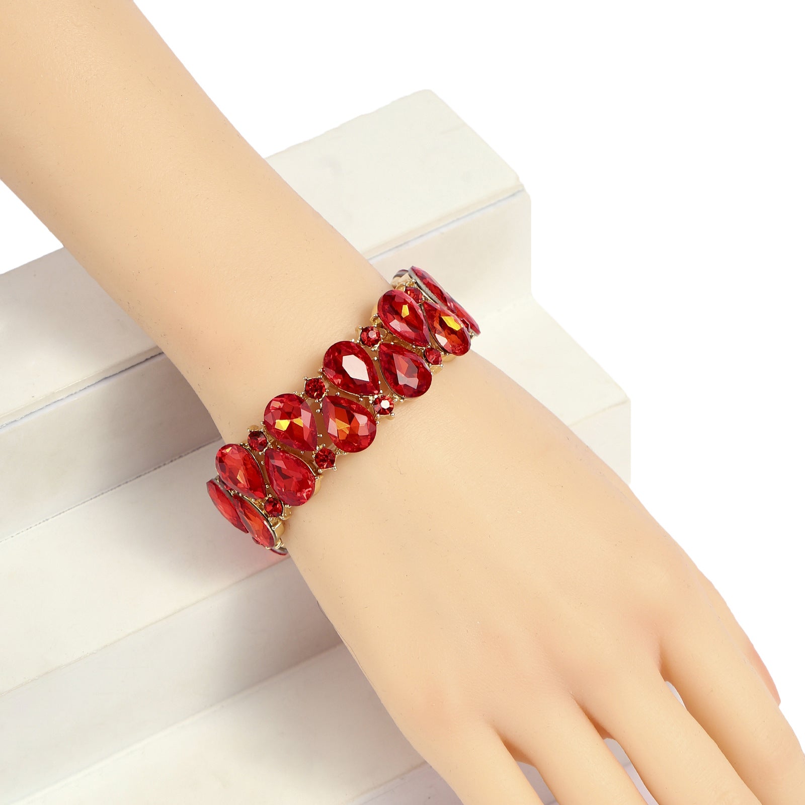 Women's Simple Retro Multi-Layer Pearl Diamond Bracelet