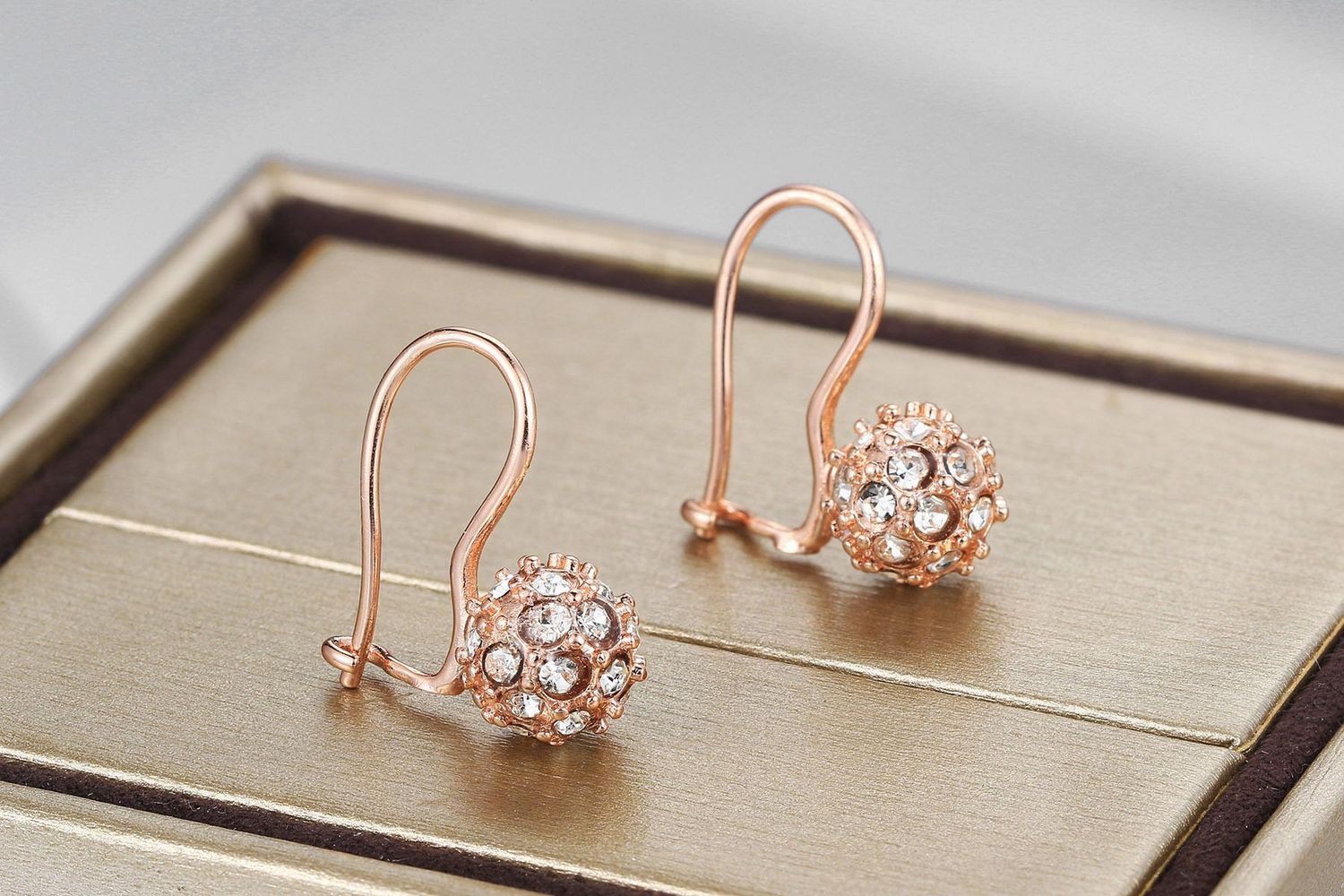 Stylish Full-diamond Spherical Rose Gold Earrings For Women