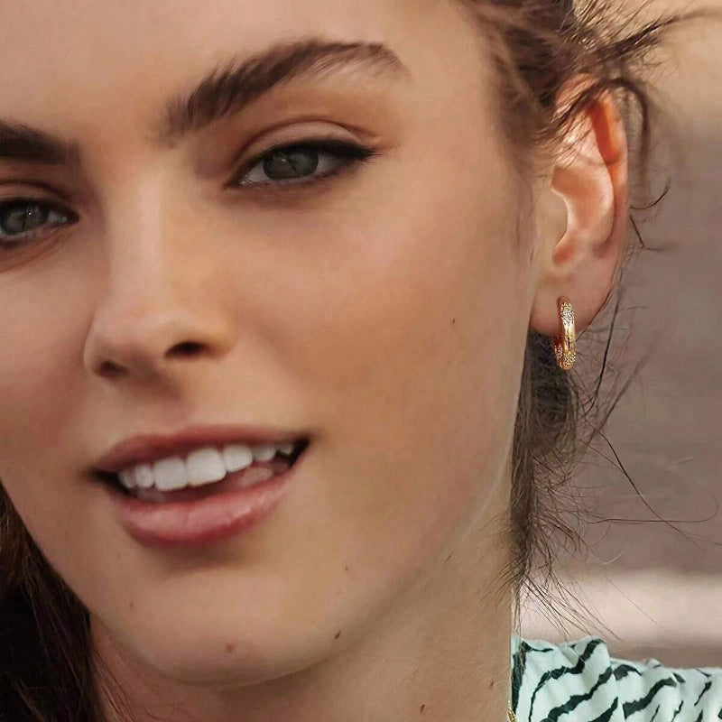 Women's Versatile Inlaid Diamond Elegant Patterned Earrings