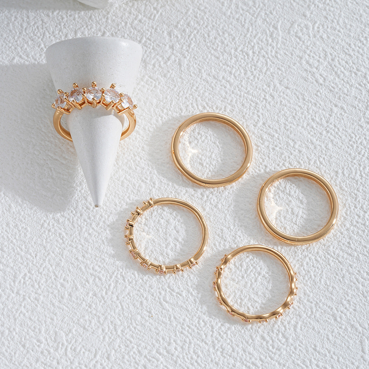 Temperament Round Zircon Copper Inlaid Diamond Women Stackable 5-piece Ring Set