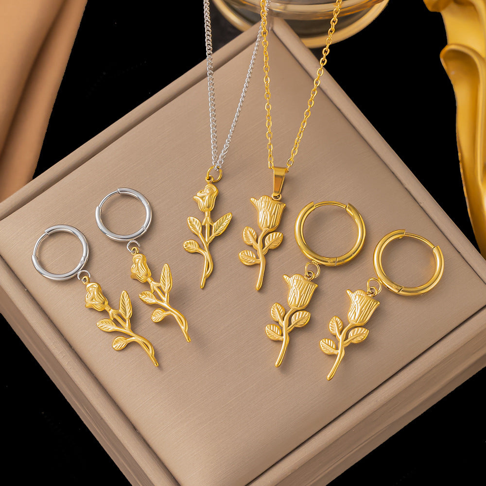 Rose Necklace Simple And Sweet Style Pendant Versatile Pendant Collarbone Chain Titanium Steel Material Versatile Trend