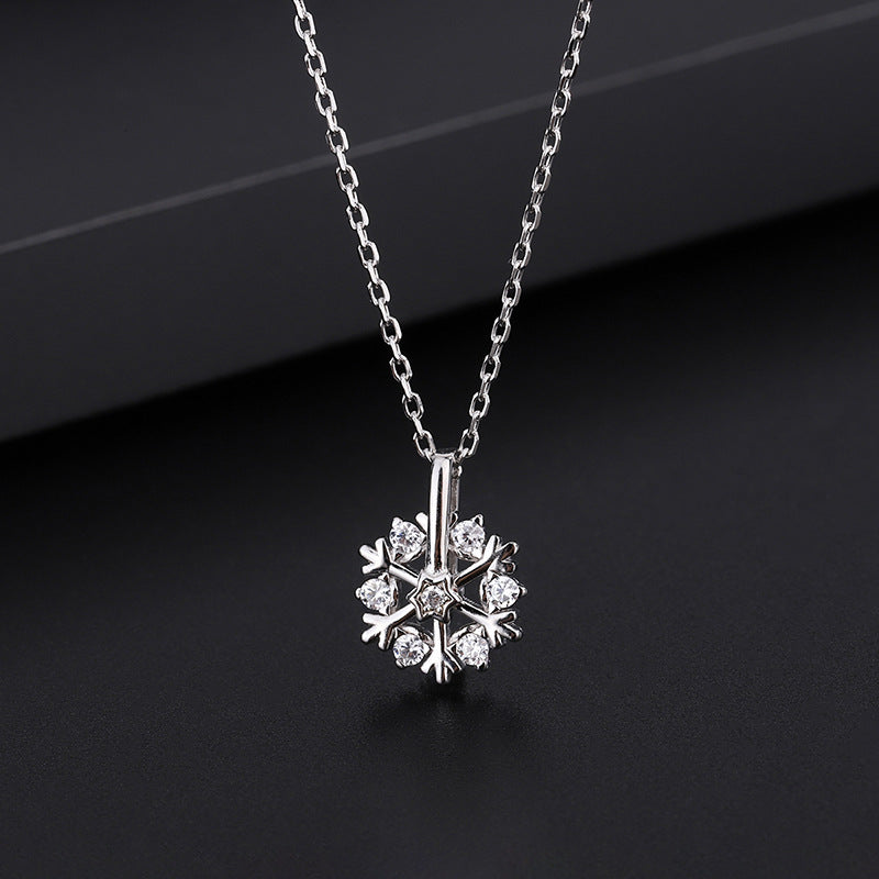 Pure Silver Rotating Snowflake Women's Light Luxury Niche Design Necklace